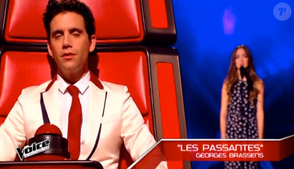 Mika pendant la prestation de Clémence dans The Voice 4, sur TF1, le samedi 7 février 2015