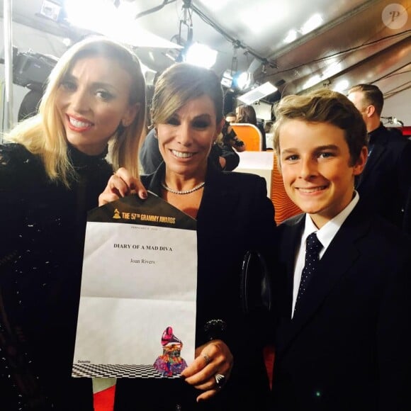 Melissa Rivers et son fils Cooper avec Giuliana Rancic - 57e soirée annuelle des Grammy Awards au Staples Center à Los Angeles, le 8 février 2015.