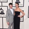 Nick Jonas et sa petite-amie Olivia Culpo - 57e soirée annuelle des Grammy Awards au Staples Center à Los Angeles, le 8 février 2015.