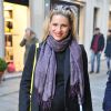 La sympathique Michelle Hunziker enceinte fait du shopping dans la boutique Longchamp à Milan, en Italie, le 10 février 2015.