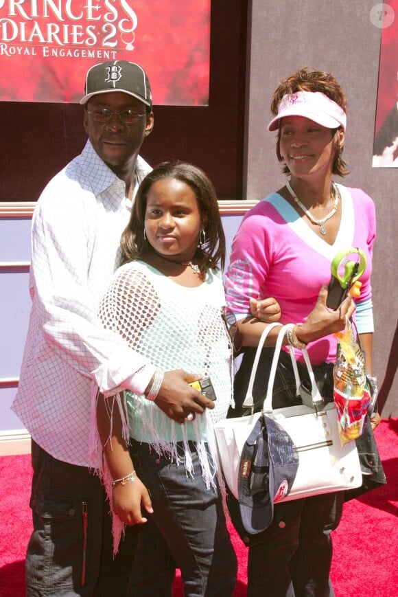 Whitney Houston, Bobby Brown et leur fille Bobbi lors de la première de 'Princess Diaries 2 Royal engagement', à Anaheim, le 7 août 2004