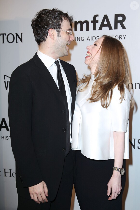 Marc Mezvinsky et Chelsea Clinton assistent au gala pré-Fashion Week de l'amfAR 2015 au Cipriani Wall Street. New York, le 11 février 2015.