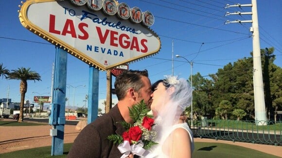 Nicholas Brendon (Buffy), mariage express : Déjà séparé de sa déjantée Moonda