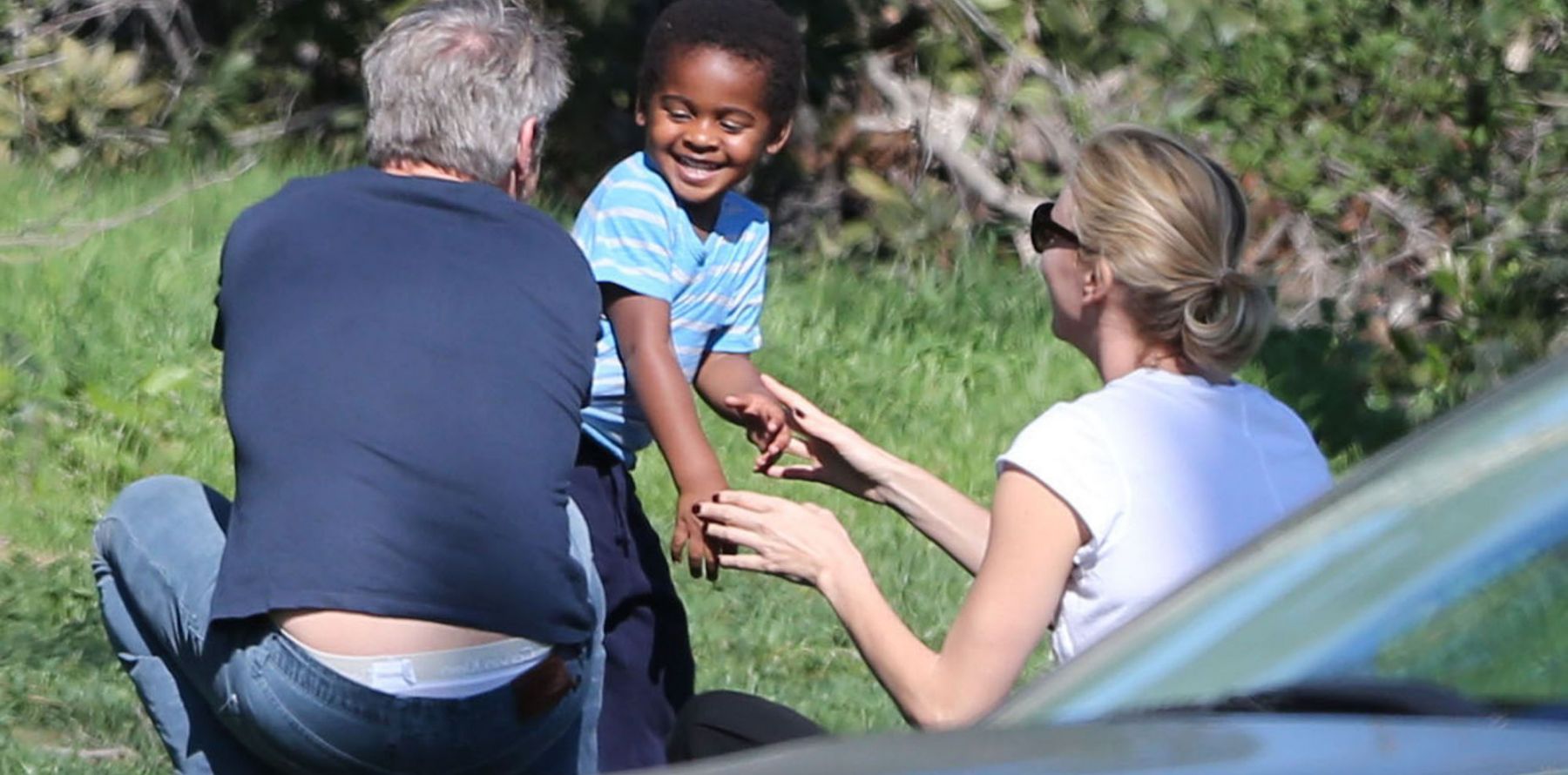 Cristiano Ronaldo Et Son Fils Adoptif Charlize Theron et Sean Penn : Câlins complices devant le petit Jackson -  Purepeople