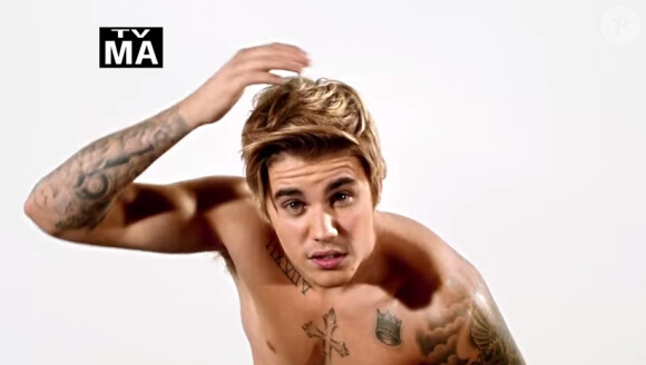Le 17 février 2015, la chaîne de télévision américaine Comedy Central a diffusé un spot promotionnel pour une émission de divertissement à venir dans laquelle figurera Justin Bieber. Pour promouvoir son futur show, le jeune chanteur canadien de 20 ans s'est donc prêté au jeu et a accepté de se faire mitrailler d'oeufs !