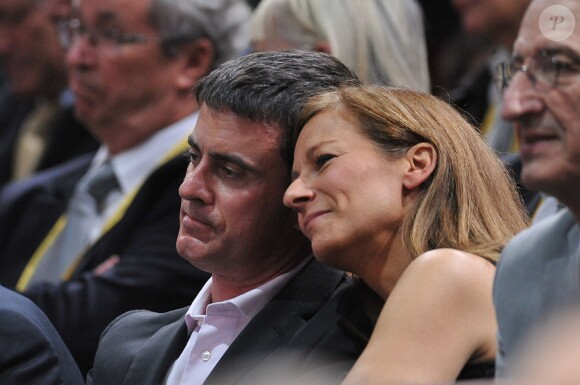 Manuel Valls et sa femme Anne Gravoin lors de la finale de l'Open Masters 1000 de Tennis Paris Bercy à Paris le 2 novembre 2014