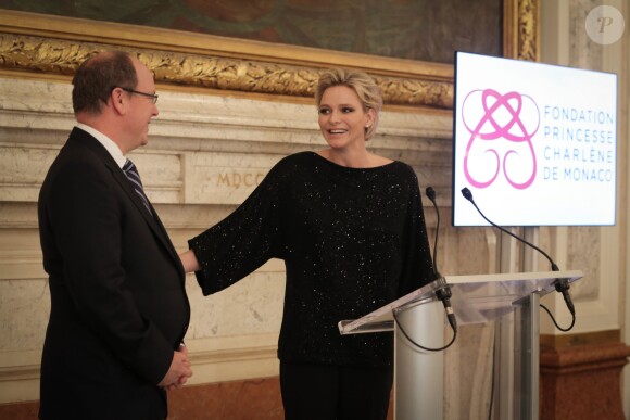 Exclusif - La princesse Charlene de Monaco, en présence de son époux le prince Albert II de Monaco et de son frère Gareth Wittstock, annonçait le 19 février 2015 le South Africa - Monaco Rugby Exchange, né d'un partenariat avec la SARLA (South Africa Rugby Legends Association), lors d'un cocktail organisé par sa Fondation au Casino de Monte-Carlo.