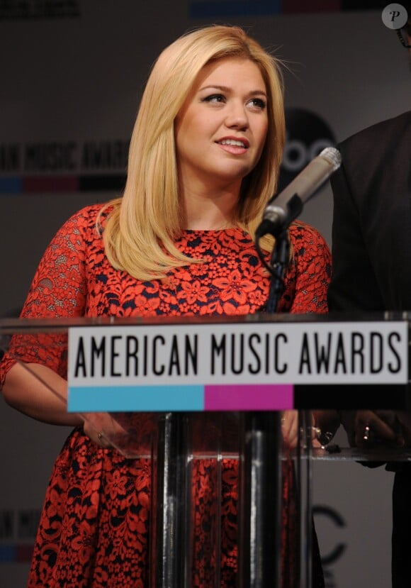 Kelly Clarkson lors des American Music Awards à New York le 10 octobre 2013 