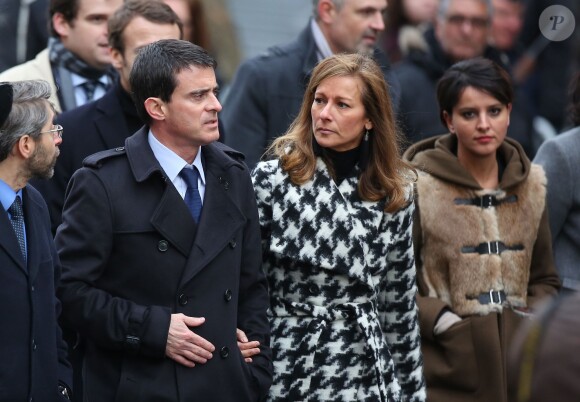 Haïm Korsia, Manuel Valls, sa femme Anne Gravoin et Najat Vallaud-Belkacem - Marche républicaine pour Charlie Hebdo à Paris, suite aux attentats terroristes survenus à Paris les 7, 8 et 9 janvier. Paris, le 11 janvier 2015  