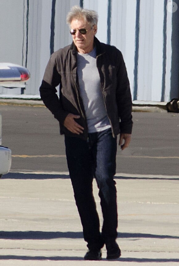 Exclusif - Harrison Ford et sa femme Calista Flockhart arrivent à l'aéroport de Santa Monica pour prendre un avion privé. Le 26 décembre 2014