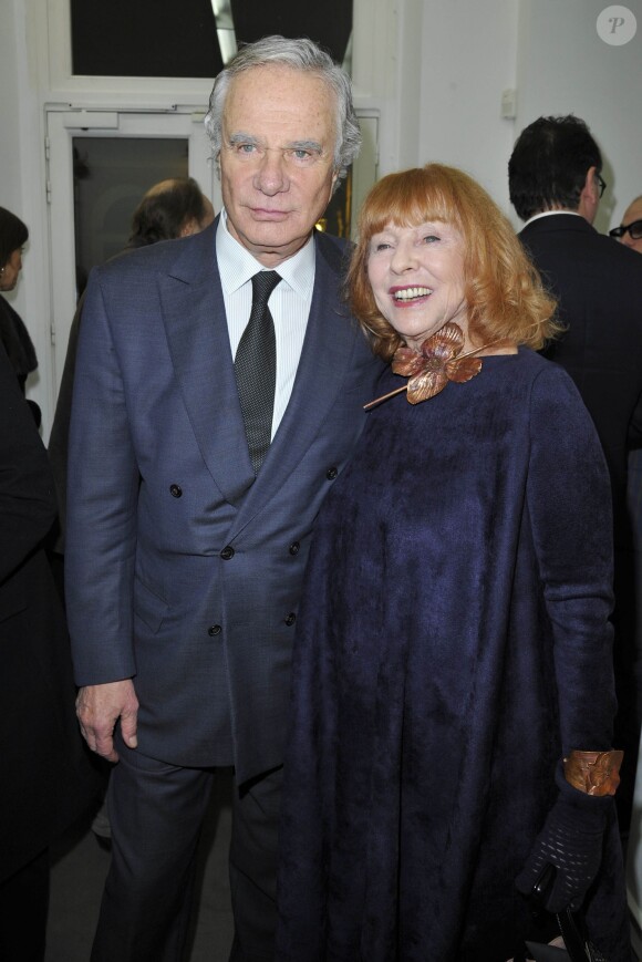 Jean Gabriel Mitterrand et Bettina Graziani - Vernissage de l' exposition de "Claude et Francois-Xavier Lalanne" à la galerie JGM à Paris le 20 mars 2013.