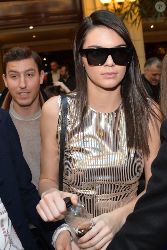 Kendall Jenner - People au défilé de mode "Balmain" prêt-à-porter Automne-Hiver 2015-2016 au Grand Hôtel à Paris, le 5 mars 2015.