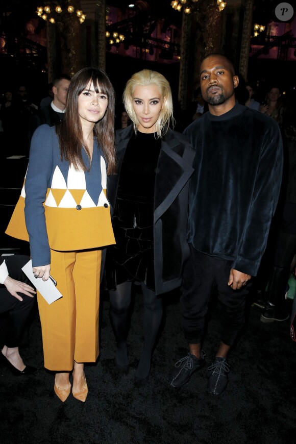 Miroslava Duma (Mira Duma), Kim Kardashian (blonde) et son mari Kanye West - People au défilé de mode "Balmain" prêt-à-porter Automne-Hiver 2015-2016 au Grand Hôtel à Paris, le 5 mars 2015. 