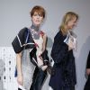 Le designer Raf Simons et Stella Tenant - Backstage au défilé de mode "Christian Dior", collection prêt-à-porter automne-hiver 2015/2016, à Paris. Le 6 mars 2015