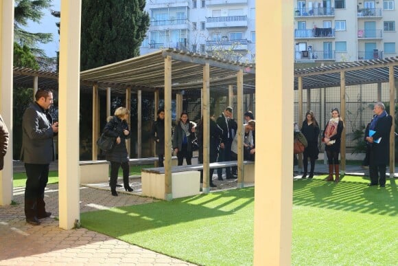 Exclusif - Une cérémonie religieuse en l'honneur de Pascal Brunner s'est tenue à l'Athanée de Nice, le 7 mars 2015, en présence de sa compagne Dominique, de son ex-femme, Valérie, et de leur fille Marine.