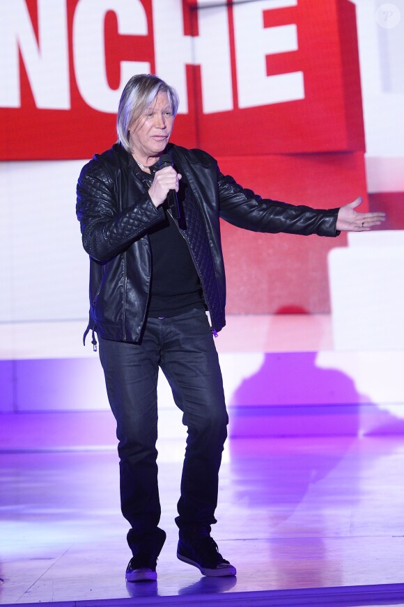 Patrick Juvet - Tournage du film "C'est le métier qui rentre" d'après le roman de Sylvie Testud sur le plateau de Vivement Dimanche à Paris le 11 mars 2015.