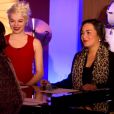 Battle entre Sweet Jane et Julie Gonzalez dans The Voice 4, sur TF1, le samedi 14 mars 2015