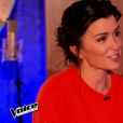 Battle entre Eugénie O'Mey et Amélie Piovoso dans The Voice 4, sur TF1, le samedi 14 mars 2015