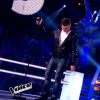 Battle entre Tom et Neeskens dans The Voice 4, sur TF1, le samedi 14 mars 2015