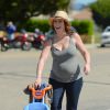 Jennifer Love Hewitt très enceinte à Los Alamos, Los Angeles, le 13 mars 2015