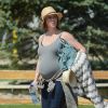 Jennifer Love Hewitt très enceinte à Los Alamos, Los Angeles, le 13 mars 2015