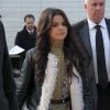 Selena Gomez se rend au défilé de mode Vuitton à la Fondation Louis Vuitton le 11 mars 2015.  