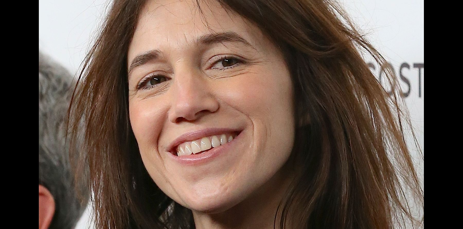 Charlotte Gainsbourg dans la suite d'Independence Day ...