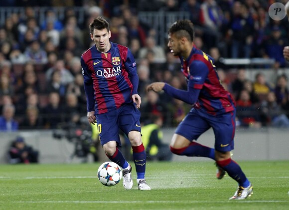 Lionel Messi et Neymar Jr lors du match FC Barcelone et FC Manchester City au Camp Nou. Barcelone, le 19 mars 2015.