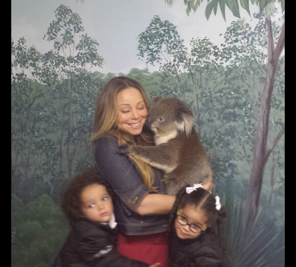 Mariah Carey a ajouté une photo à son compte Instagram en compagnie de ses jumeaux, le 4 novembre 2014