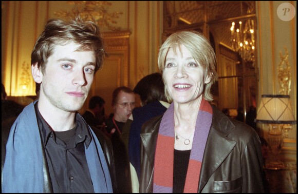 Thomas Dutronc et Françoise Hardy au concert d'Henri Salvador à l'Olympia de Paris, le 24 février 2001.