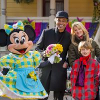 Yannick Noah en famille et les stars fêtent le printemps à Disneyland Paris