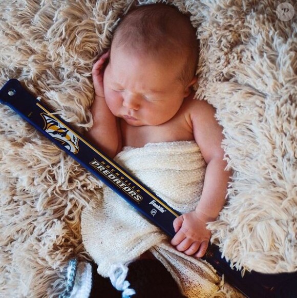 Carrie Underwood a dévoilé cette photo de son fils sur Instagram le 29 mars 2015