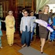 La reine Maxima des Pays-Bas est intervenue à l'Université de Rangoun le 31 mars 2015 lors de sa visite au Myanmar en sa qualité d'ambassadrice spéciale de l'ONU pour la finance inclusive.