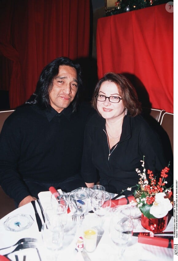 Josiane Balasko parle de son mari George Aguilar aux Bains douches à Paris le 23 décembre 2001