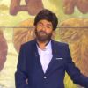 Jamel Debbouze déguisé en Cyril Hanouna, dans Touche pas à mon poste sur D8, le jeudi 2 avril 2015.