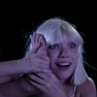 Sia : L'angoissante performance de la jeune Maddie pour Big Girls Cry