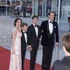 Le prince Joachim de Danemark, son épouse la princesse Marie et ses fils les princes Felix et Nikolai arrivant pour la soirée de gala organisée le 8 avril 2015 à Aarhus pour le 75e anniversaire de la reine Margrethe II.