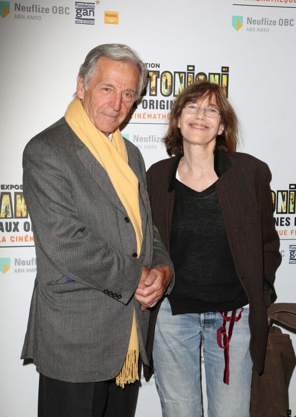 Constantin Costa Gavras et Jane Birkin - Vernissage de l'exposition Antonioni à la Cinémathèque de Paris le 18 avril 2015.