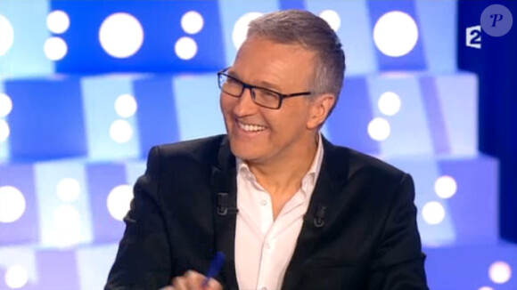 Laurent Ruquier présente On n'est pas couché sur France 2, le samedi 11 avril 2015.