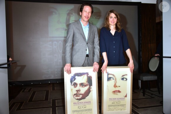 Reda Kateb (gagnant du Prix Patrick Dewaere 2015) et Adèle Haenel (gagnante du Prix Romy Schneider 2015) - La 34e édition des Prix Romy Schneider et Patrick Dewaere au Sofitel Paris Le Faubourg à Paris, le 13 avril 2015.