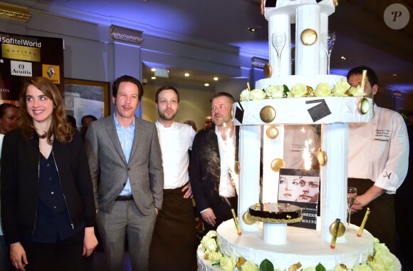 Reda Kateb (gagnant du Prix Patrick Dewaere 2015) et Adèle Haenel (gagnante du Prix Romy Schneider 2015) - La 34e édition des Prix Romy Schneider et Patrick Dewaere au Sofitel Paris Le Faubourg à Paris, le 13 avril 2015.