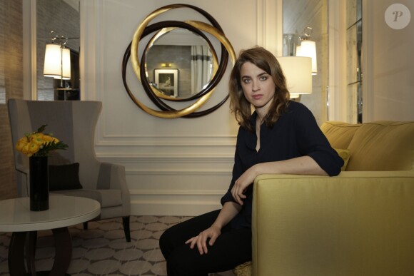Adèle Haenel, lauréate du prix Romy Schneider à Paris, le 13 avril 2015.