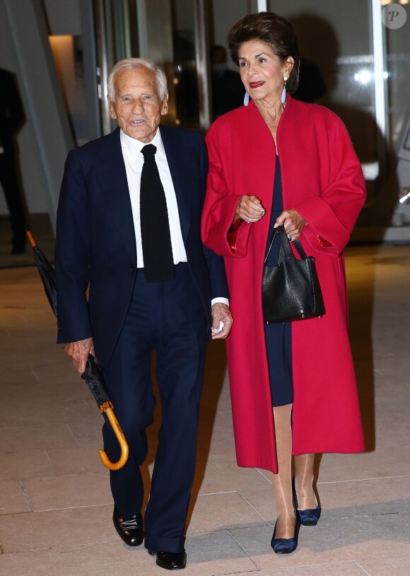 Jean d'Ormesson et sa femme Marie-Sarah Carcassonne lors de l'inauguration de la Fondation Louis Vuitton à Paris le 20 octobre 2014