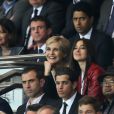 Monica Bellucci et Mélita Toscan du Plantier lors du quart de finale entre le Paris Saint-Germain et le FC Barcelone au Parc des Princes à Paris le 15 avril 2015
