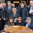  Cendrine Dominguez, Jean-Louis Borloo - Sorties des obs&egrave;ques de Patrice Dominguez en la basilique Sainte Clotilde &agrave; Paris. Le 16 avril 2015 