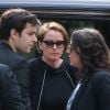 Cendrine Dominguez et ses enfants lors des obsèques de son époux Patrice Dominguez en la basilique Sainte-Clotilde à Paris le 15 avril 2015