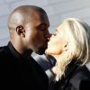 Kanye West et Kim Kardashian, mentionnés parmi les 100 personnalités les plus influentes de la planète (selon le magazine TIME), photographiés à Paris le 5 mars 2015.