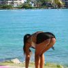 Claudia Romani fête ses 33 ans en bikini, sous le soleil de Miami. Le 14 avril 2015.