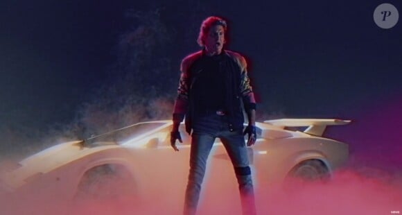 David Hasselhoff dans son clip "True Survivor" - avril 2015