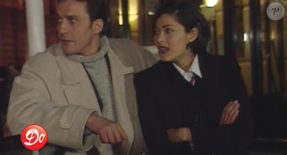 Julien Courbet dans un épisode d'Elisa, un roman photo, une sitcom produite par les AB Production en 1996.